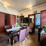 Magheru, apartament 4 camere, etajul 2, bloc interbelic fara risc